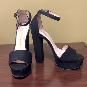 Chinese Laundry Platform Heels S-7